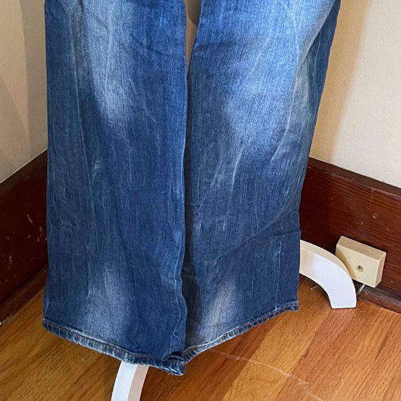 H&M Straight-leg Weathered Demin Jeans - size 27 - Picture 3 of 10